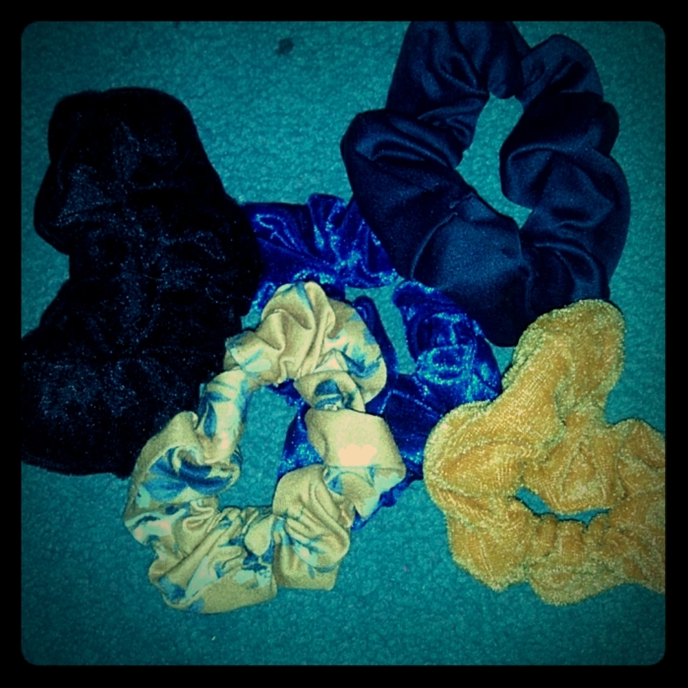 Schrunchie bundle (5)